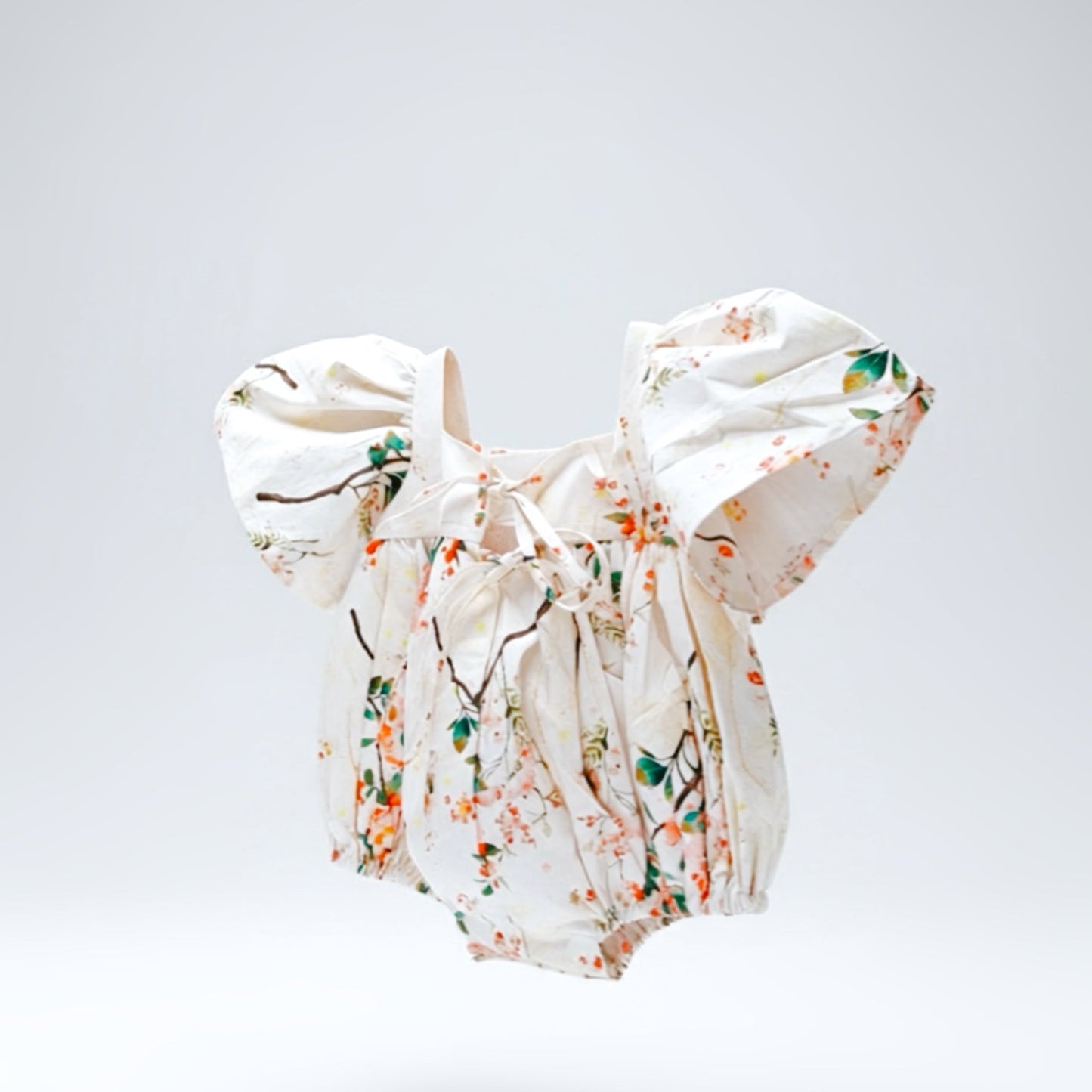 Sooth & Snap Pacifier Bib – Hedgerow Floral