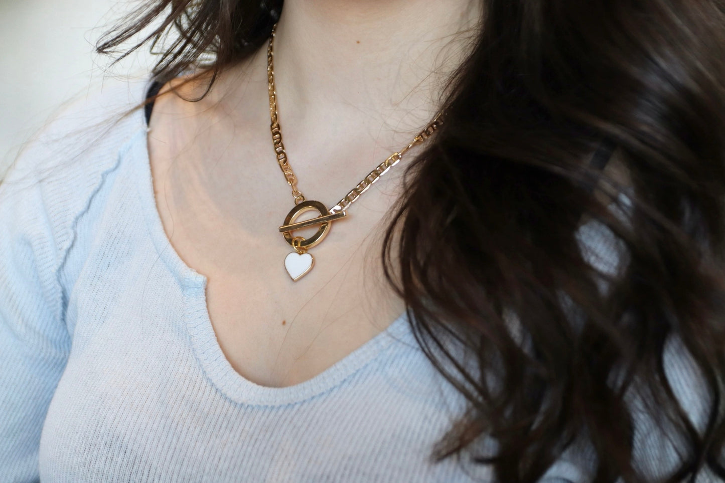 Gold Crush White Heart Necklace | 18k Gold | Nickel-Free