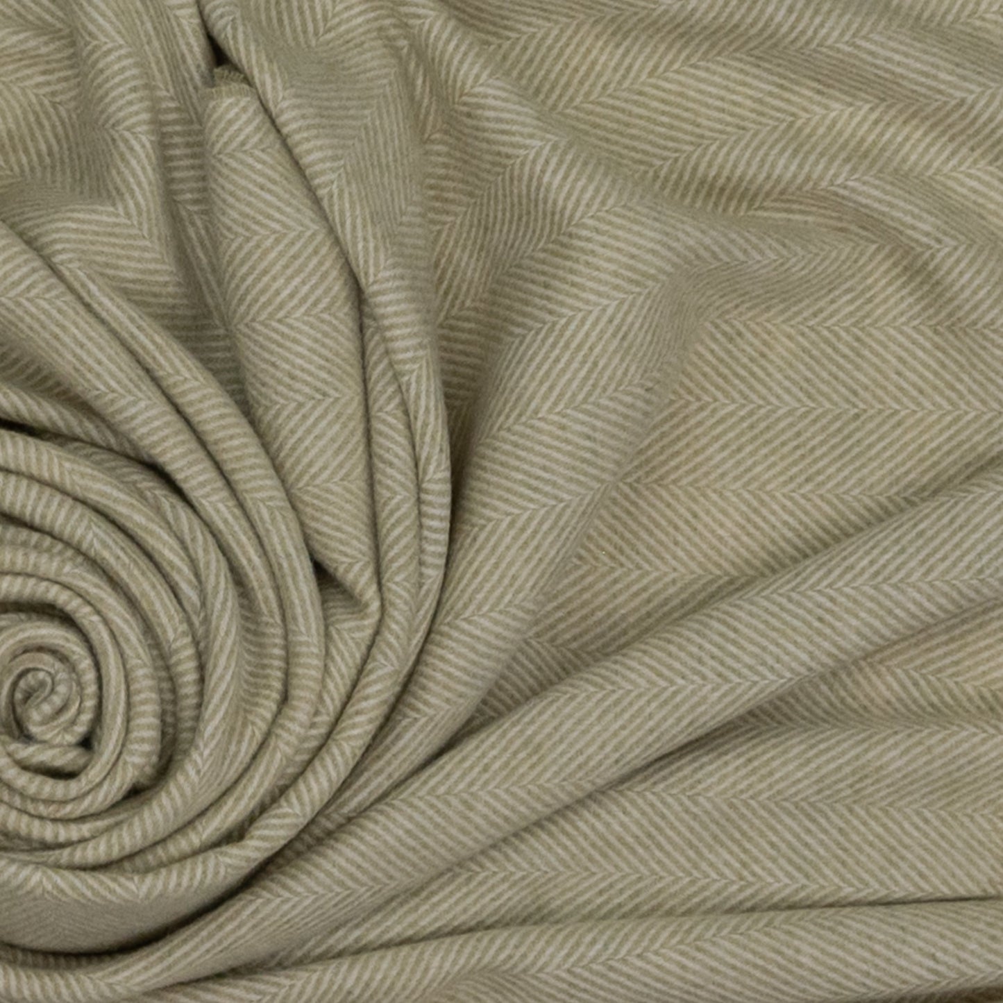 Southampton Home Merino Wool Herringbone Throw (Celery) - Osadia Concept Store