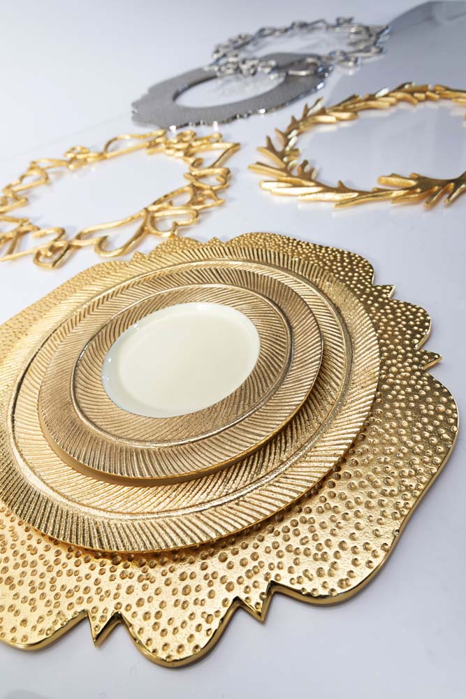 Hearts Charger Silver