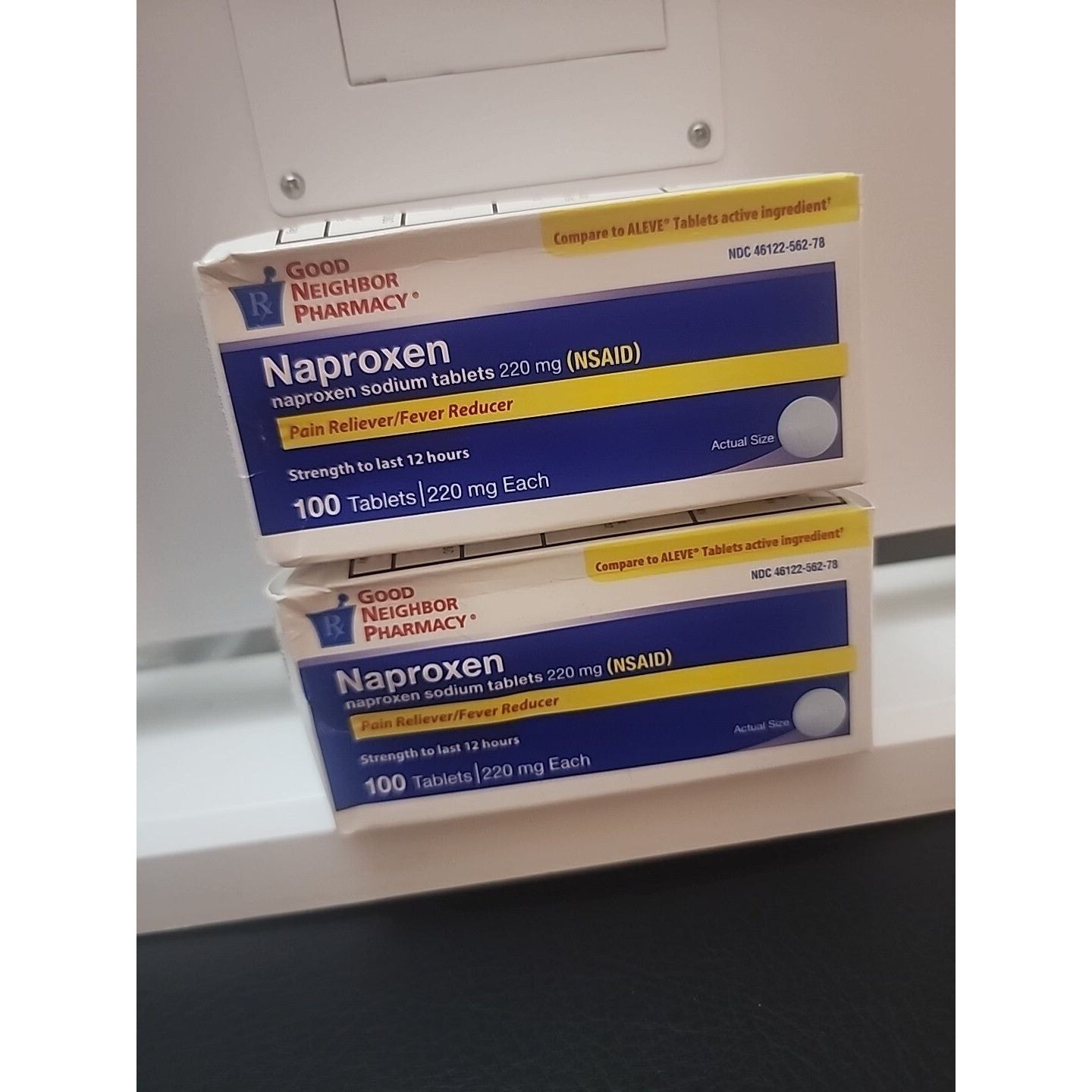 Good Neighbor Pharmacy Naproxen 220mg Tablets 100ct