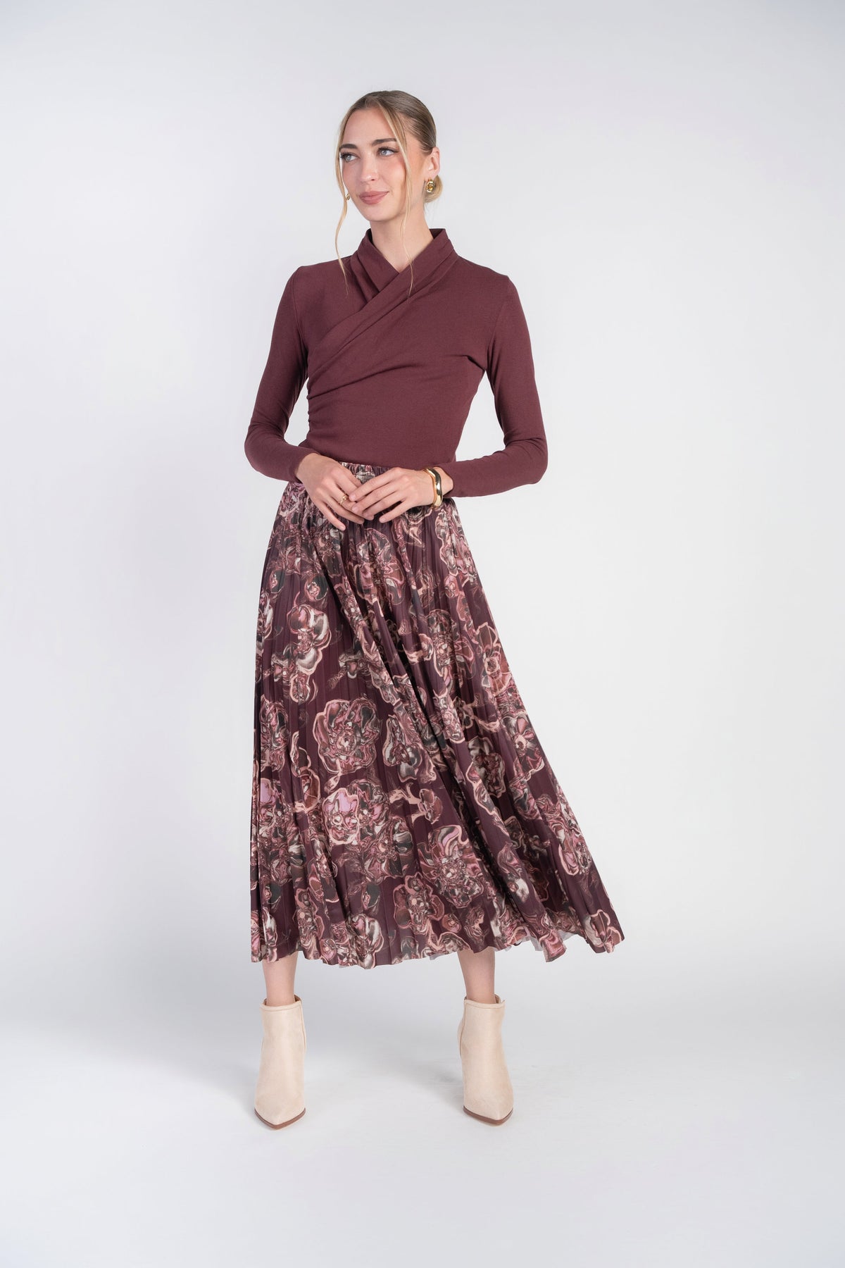 Jersey Pleated Skirt- Burgundy Swirls