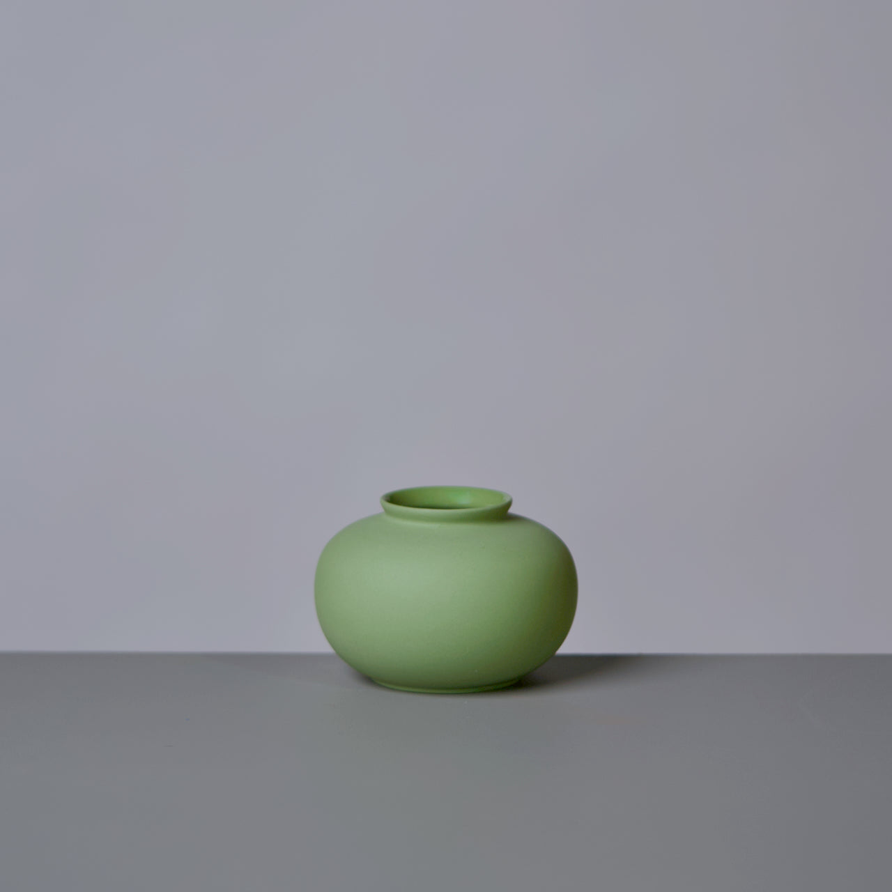 Matte Porcelain Mini Apple Vase