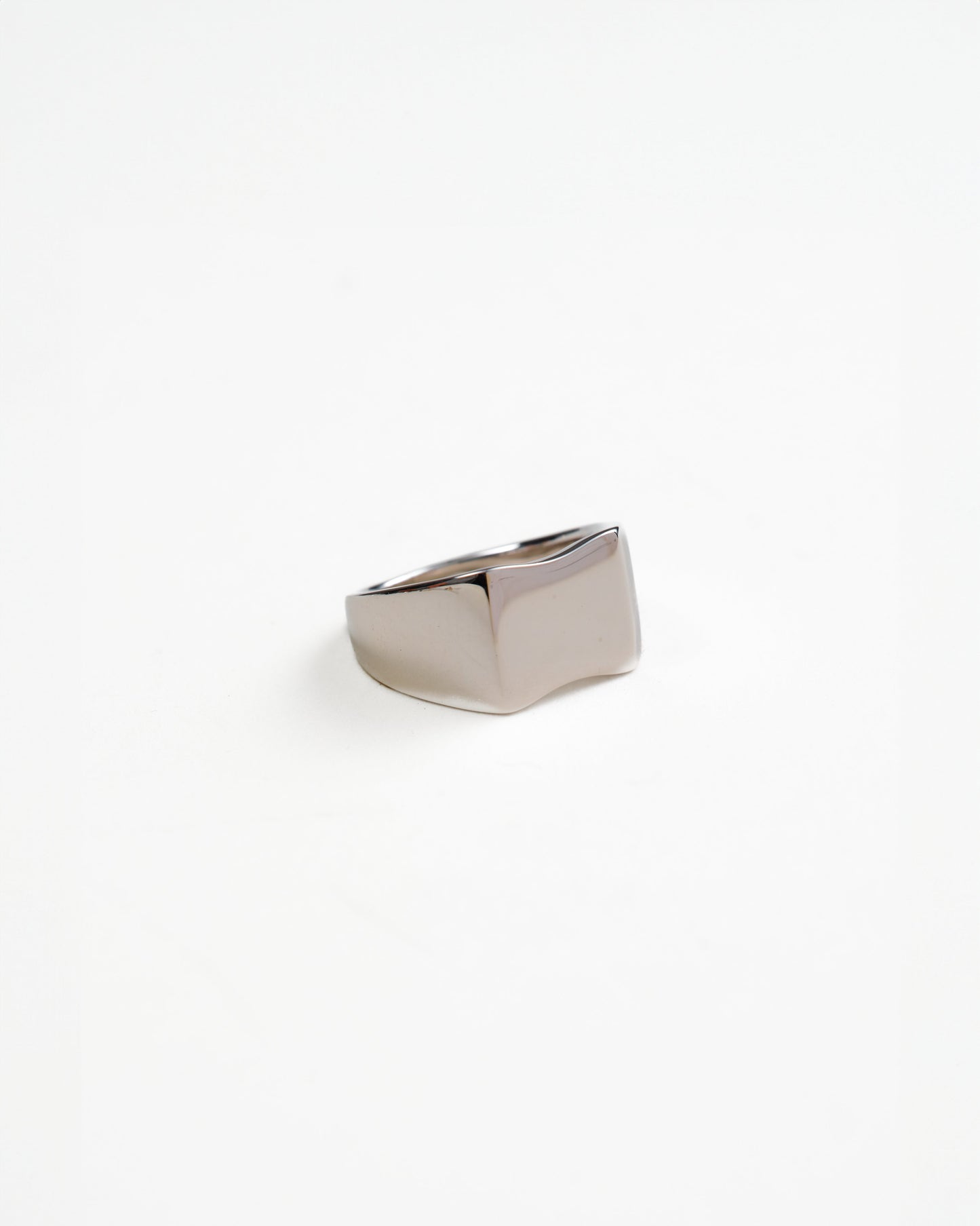Frankie Signet Ring
