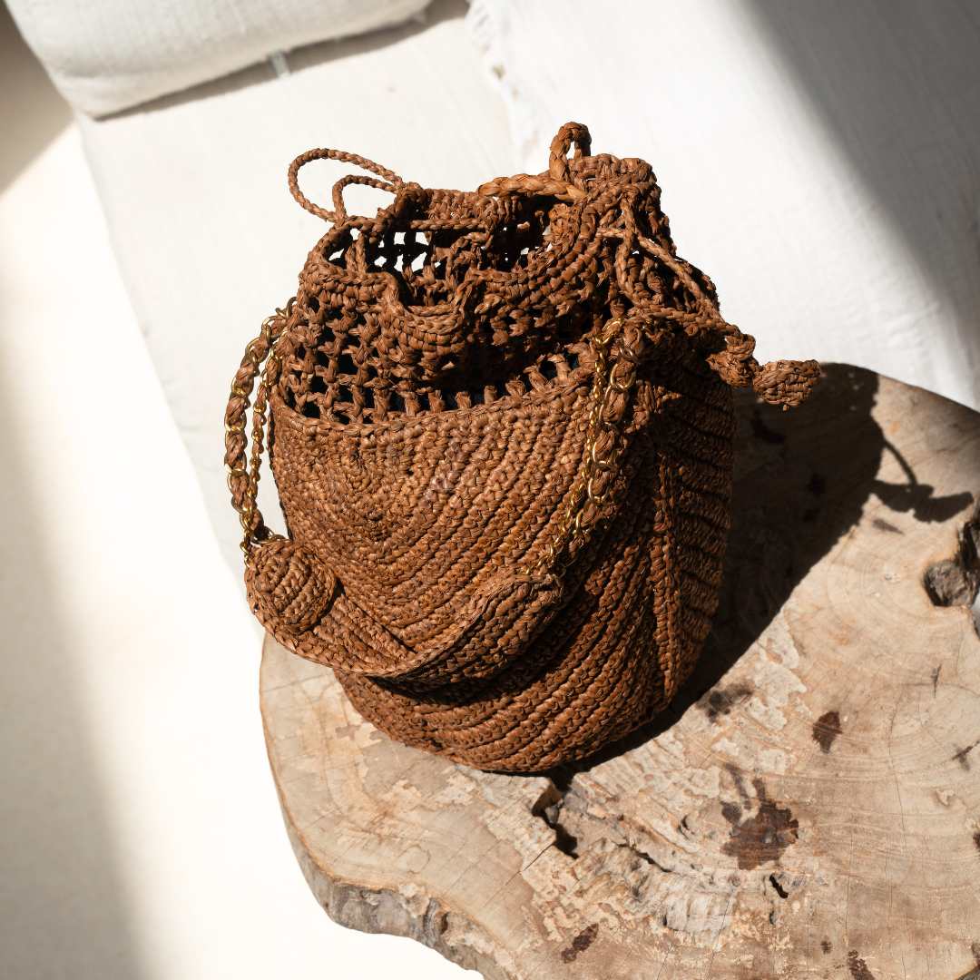 Buckety Raffia Bag
