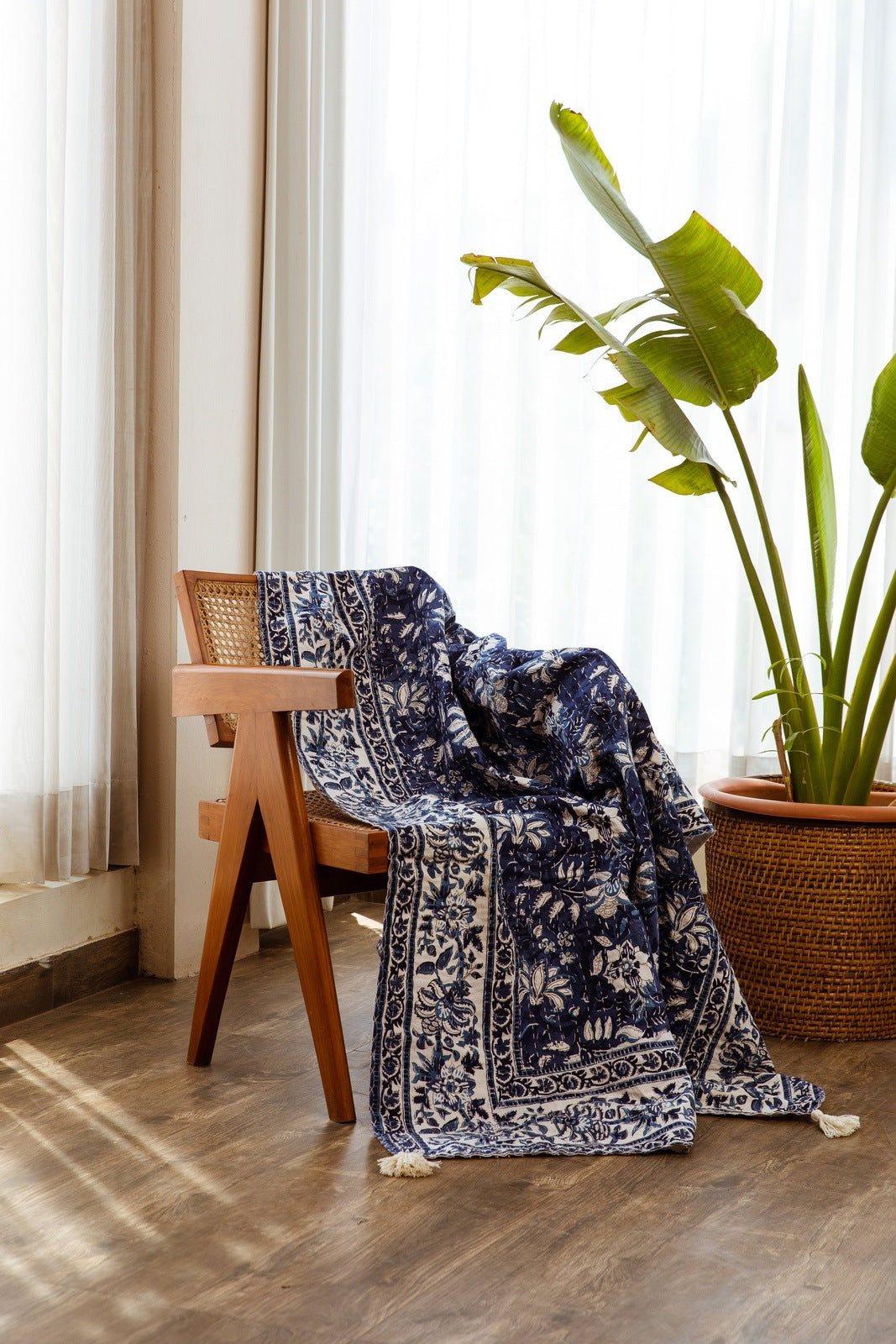 Zuma Throw Blanket