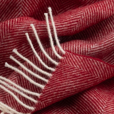 Southampton Home Shetland Lambswool Herringbone Throw (Cherry)