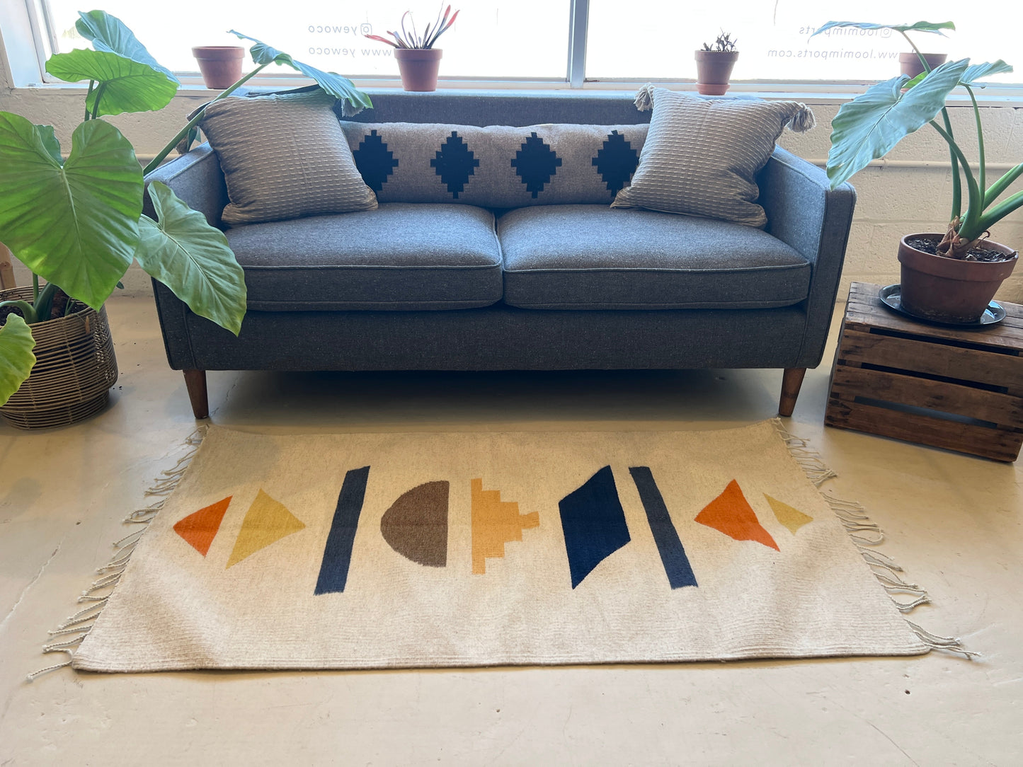 LOOM Imports Rug № 40