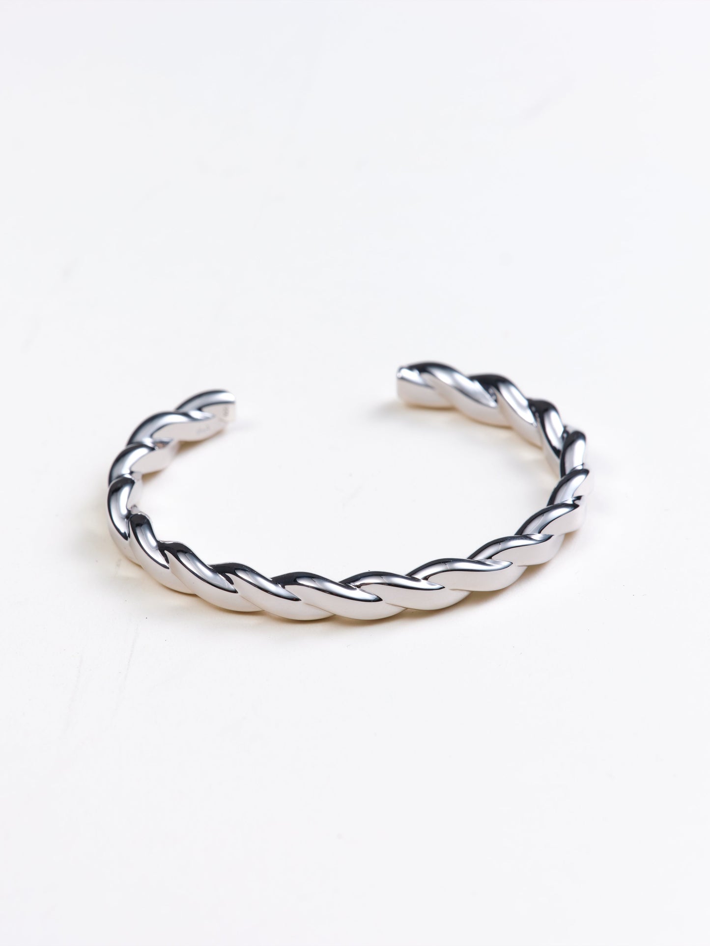 Remi Rope Cuff