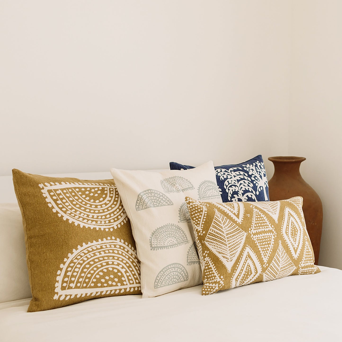 Artisan mirage intricate Arabesque pattern lumbar pillow cover