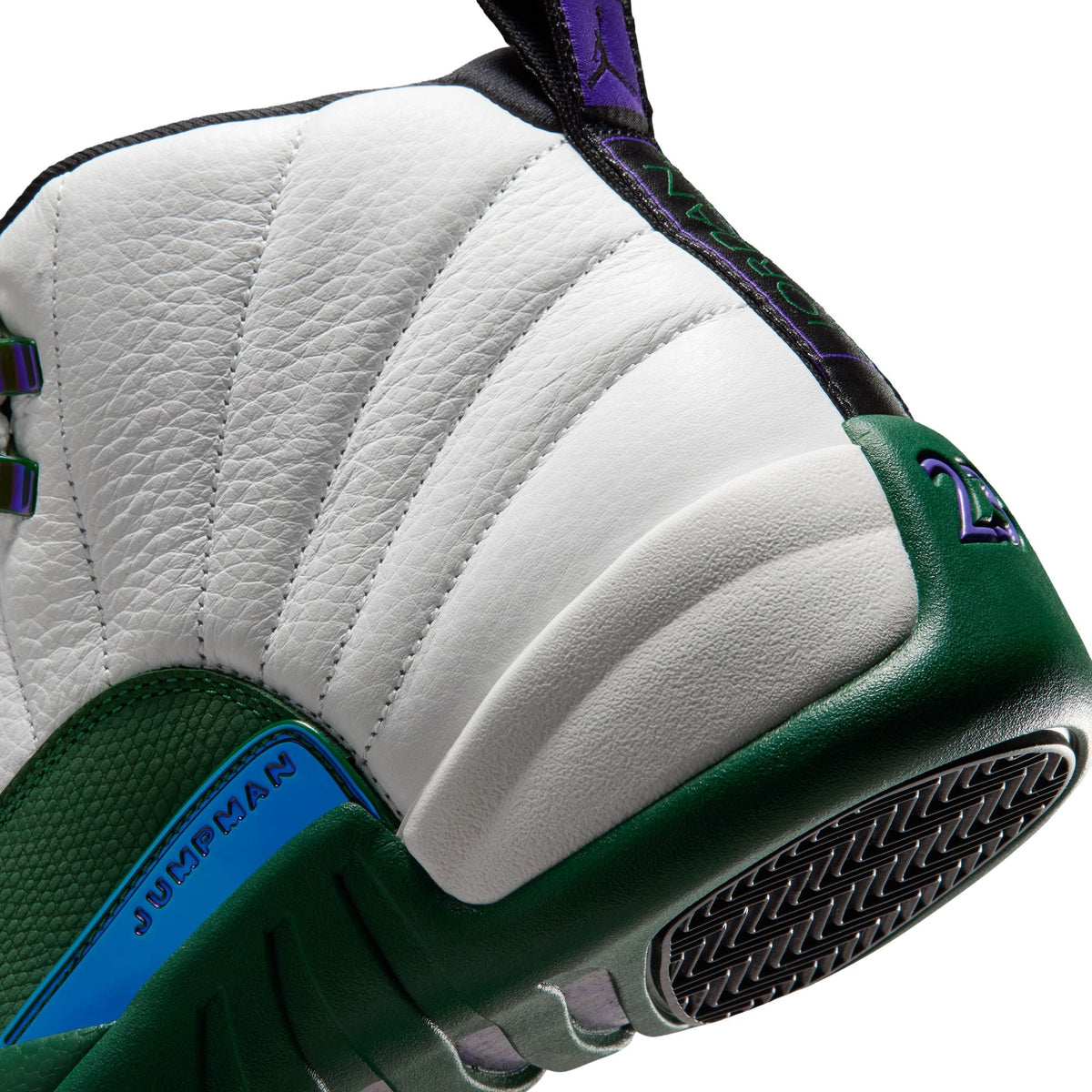 Air Jordan Mens 12 Retro - Bucks