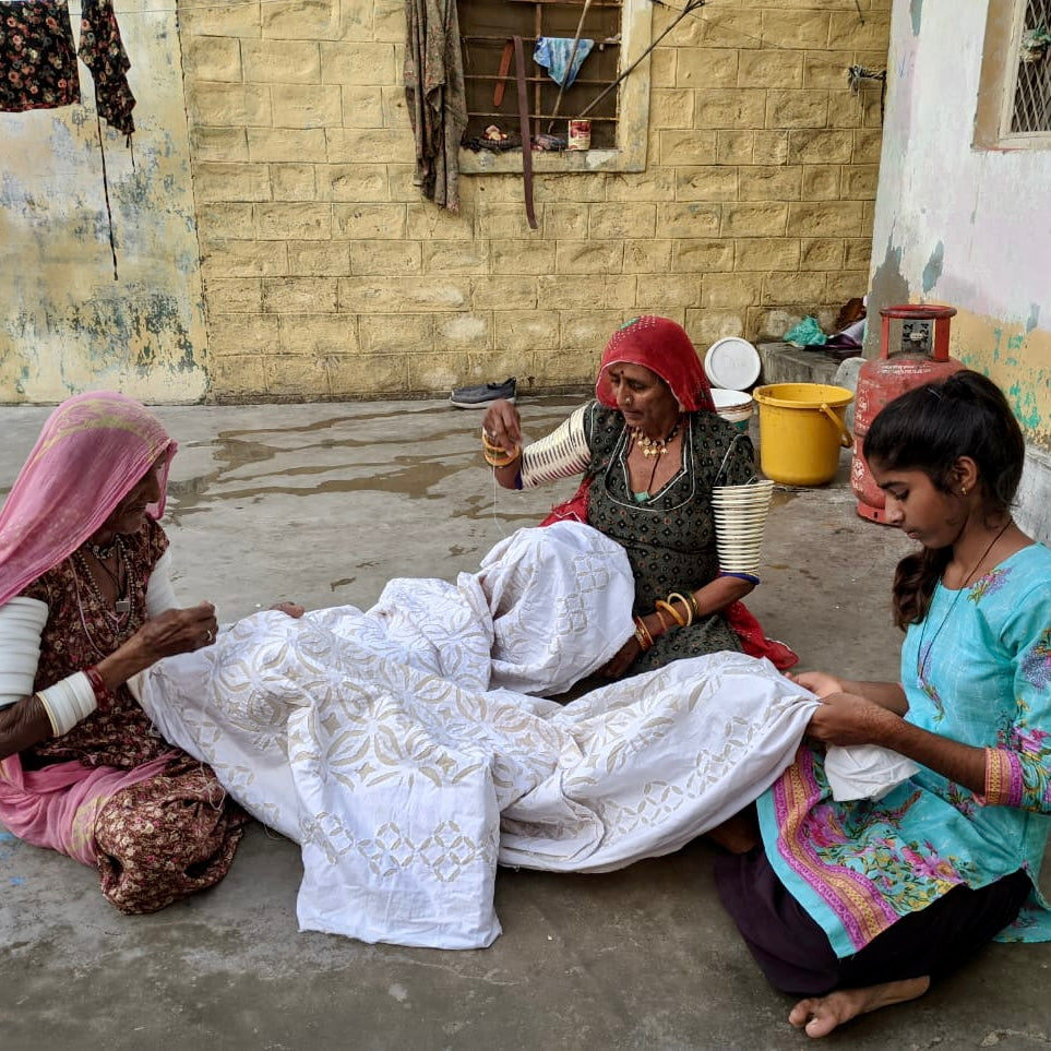 Appliqué Cutwork Cotton Tablecloth