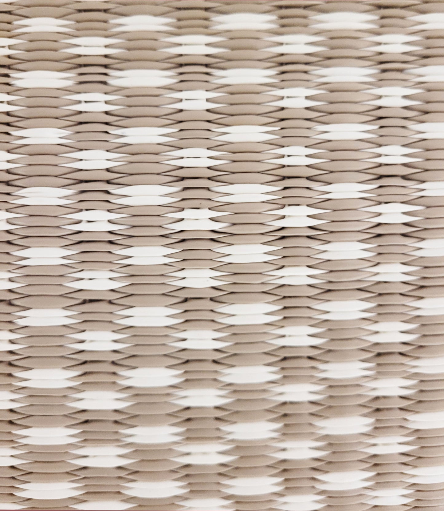 Basic Sand & White
