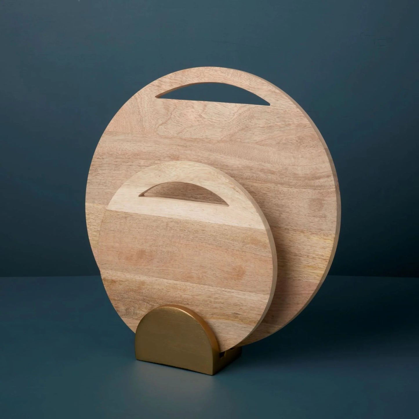 Leo Round Boards & Stand Set