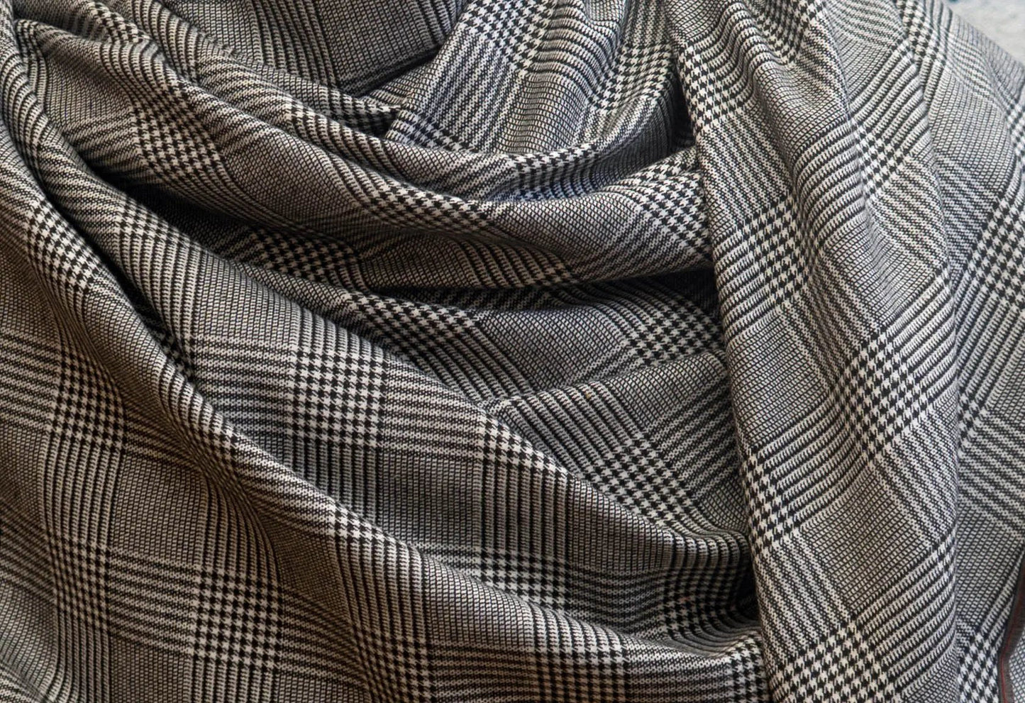 Checkmate Houndstooth Scarf