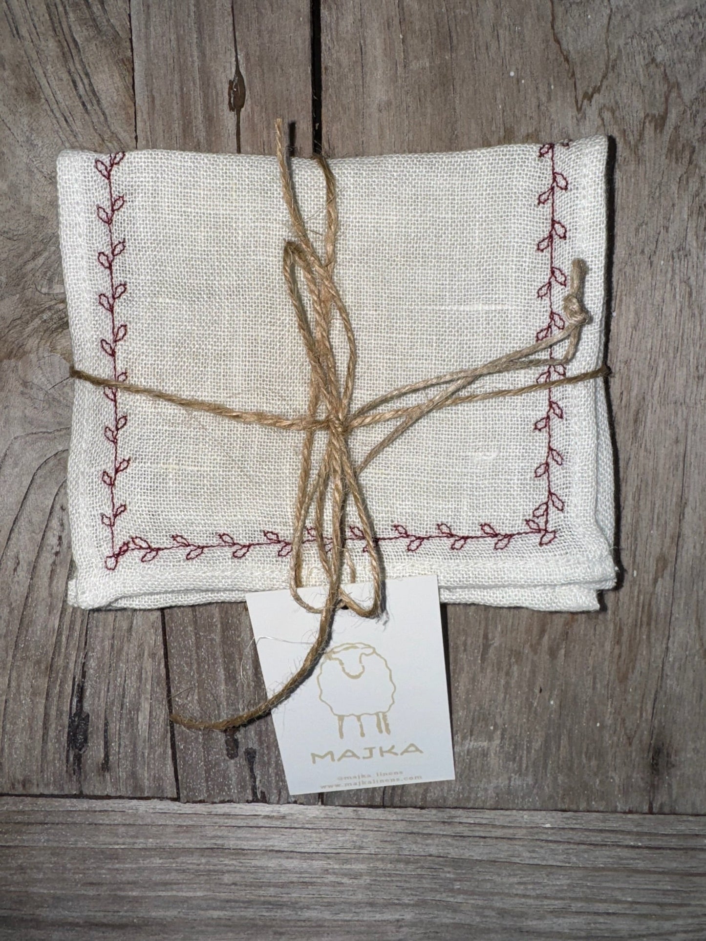 Holiday Vine Cocktail Napkins (set of 6)