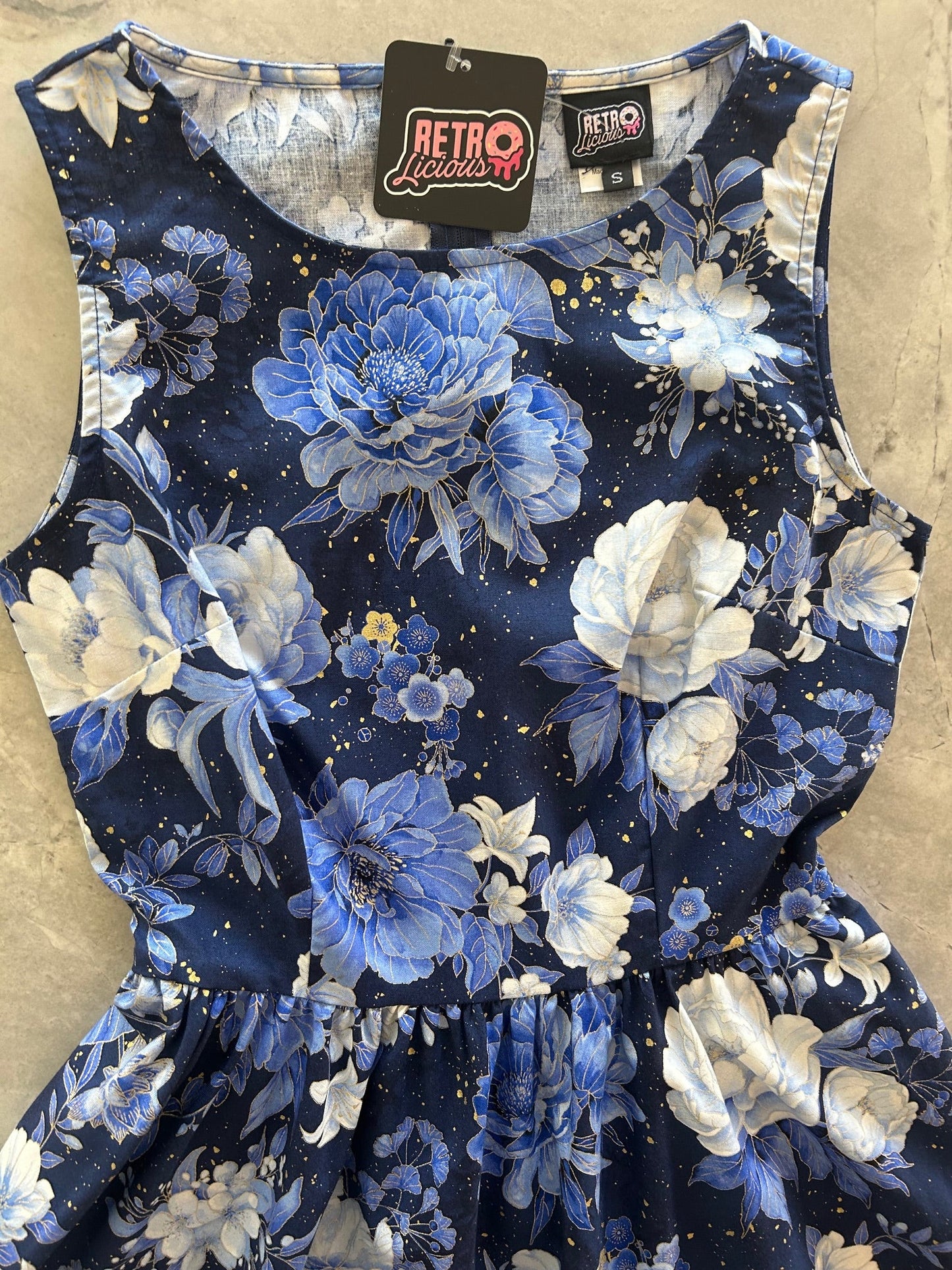 Metallic Floral Vintage Dress - 4X only, 1 left!