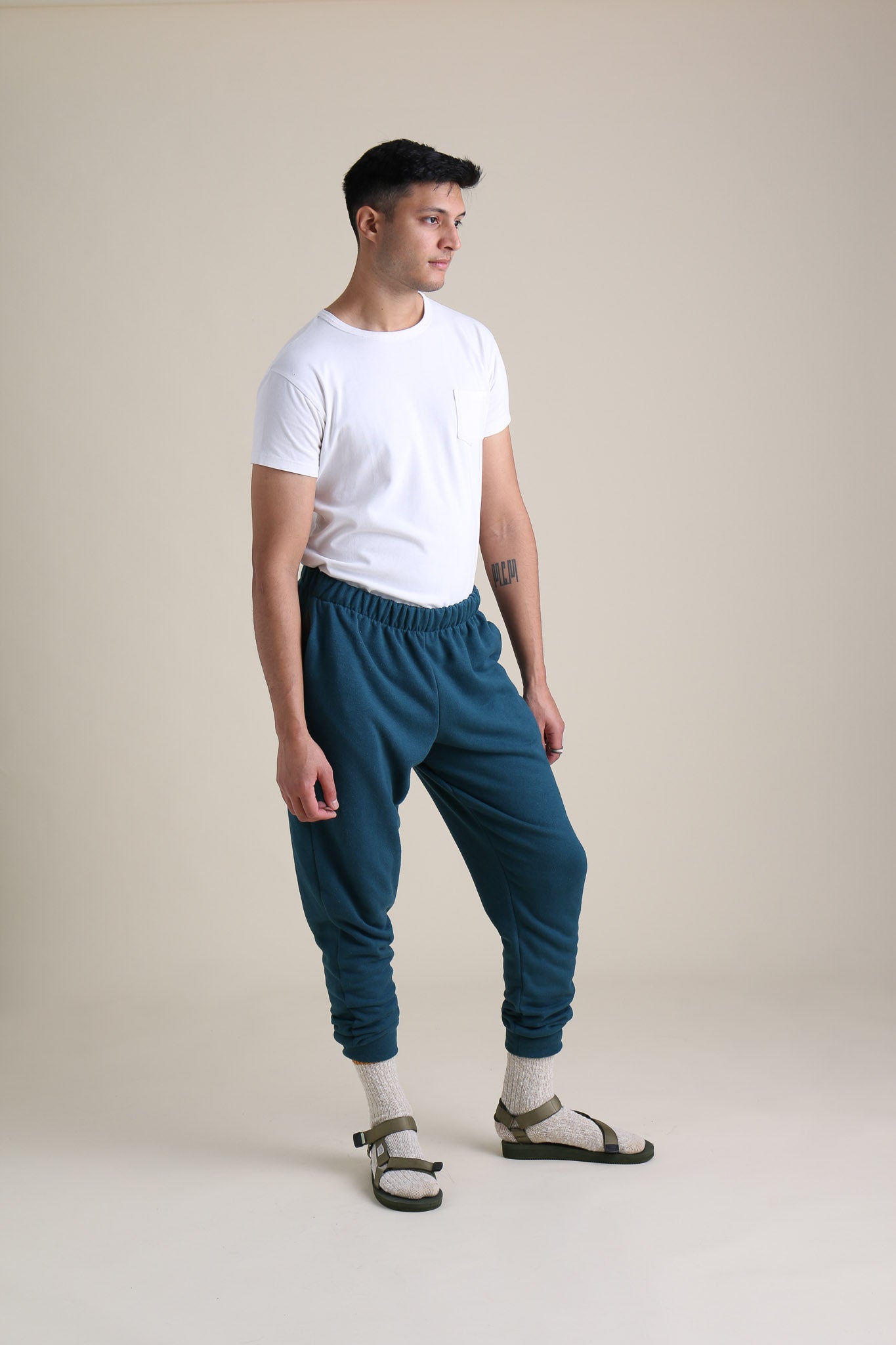 Joggers in Marine