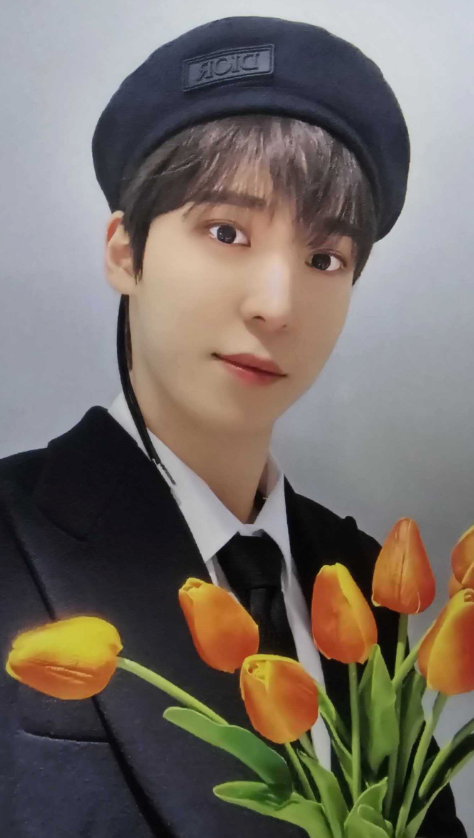 ATEEZ Golden Hour Pob Photocards (Flower Version)