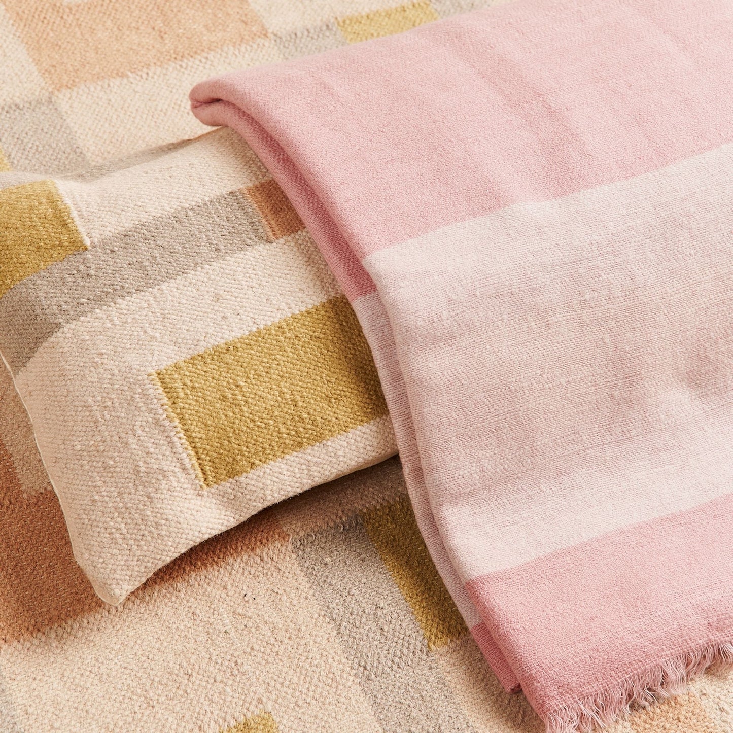Aari Handwoven Geometric Modern Flat-weave Rug in Calming Hues