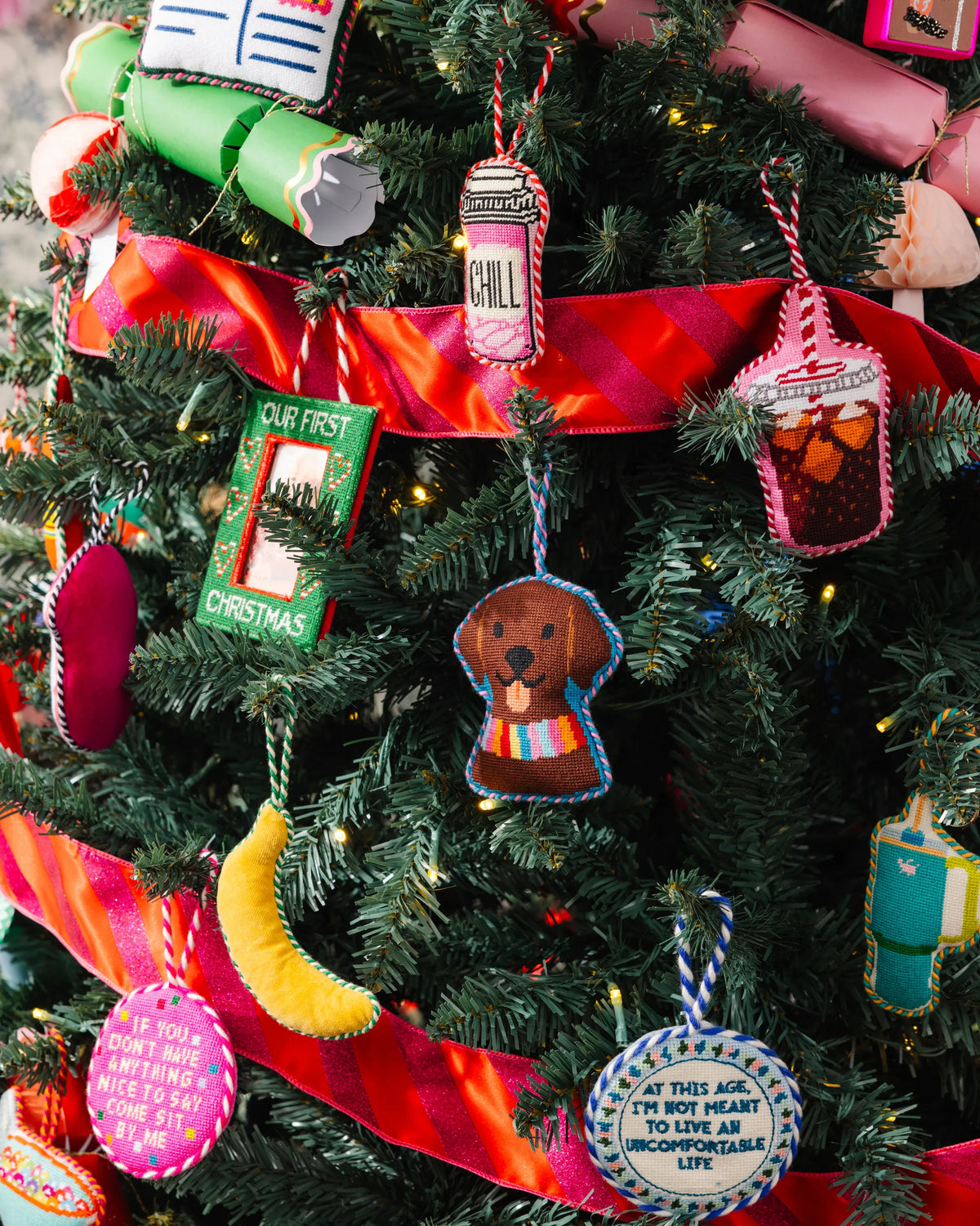 Needlepoint Icon Ornament - Chill Pill