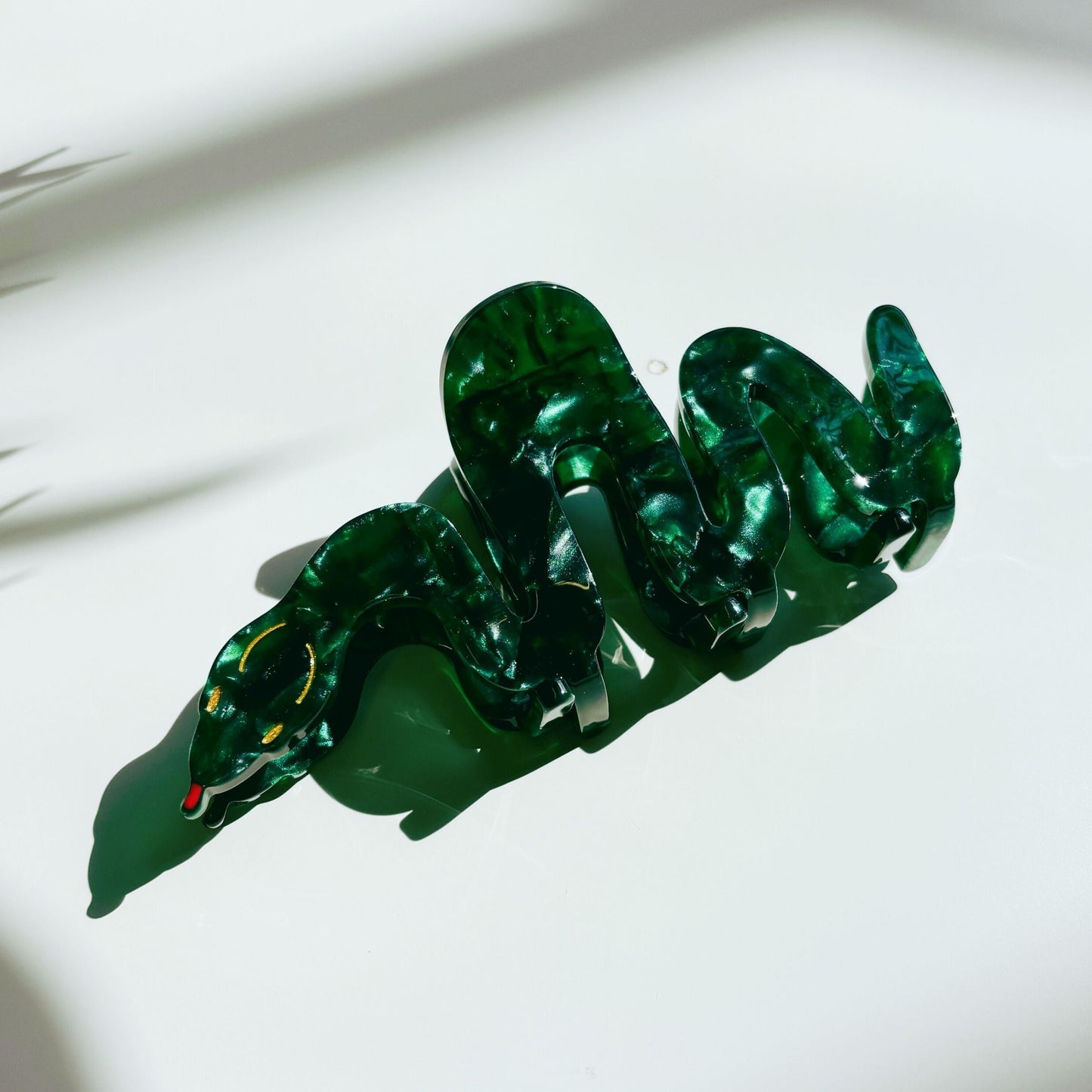 Velvet Claws Cleopatra Green Snake Hair Claw | Claw Clip in Velvet Travel Bag