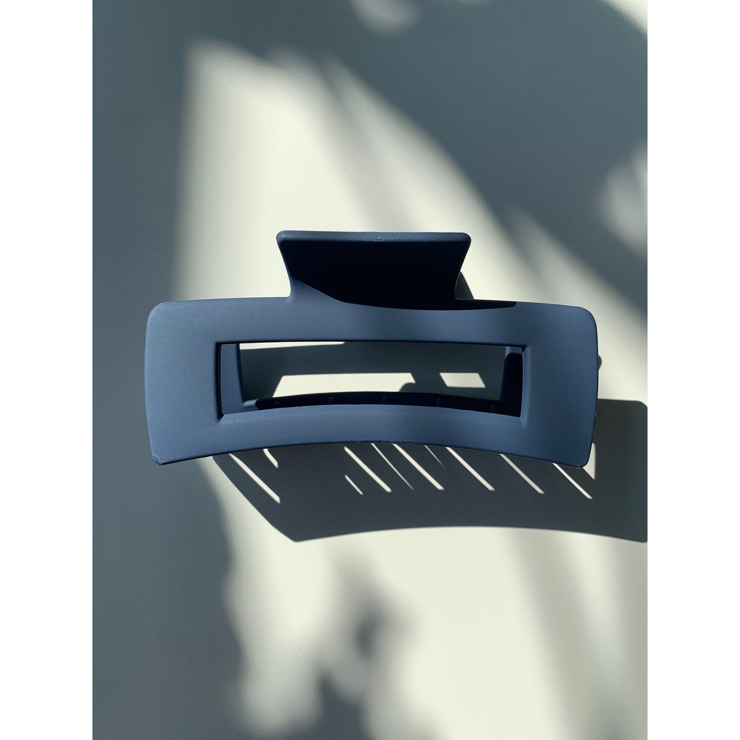Velvet Claws Hair Clip | The Tilda (Multiple Colors) | Claw Clip in Velvet Travel Bag
