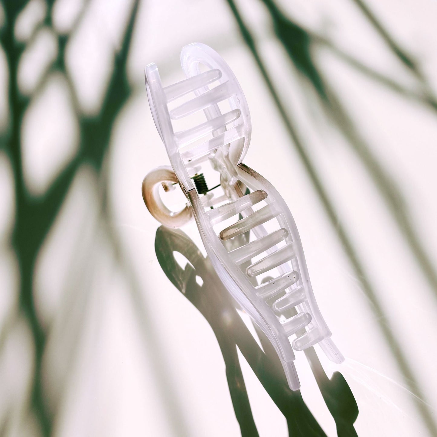 Velvet Claws Mini Coquette Bow in Violet Ombre Hair Clip | Claw Clip in Velvet Travel Bag