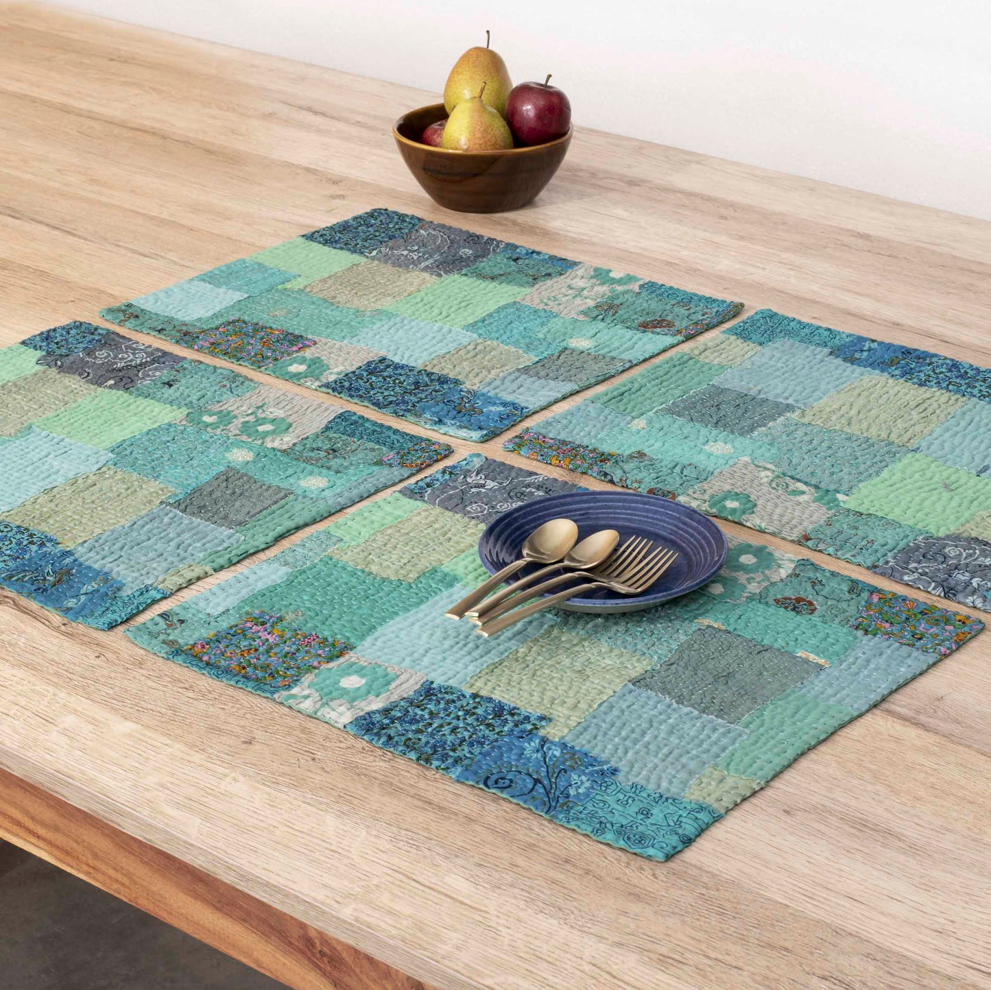 S/2 Printed Fray Vintage Cotton Kantha Placemat - Sage