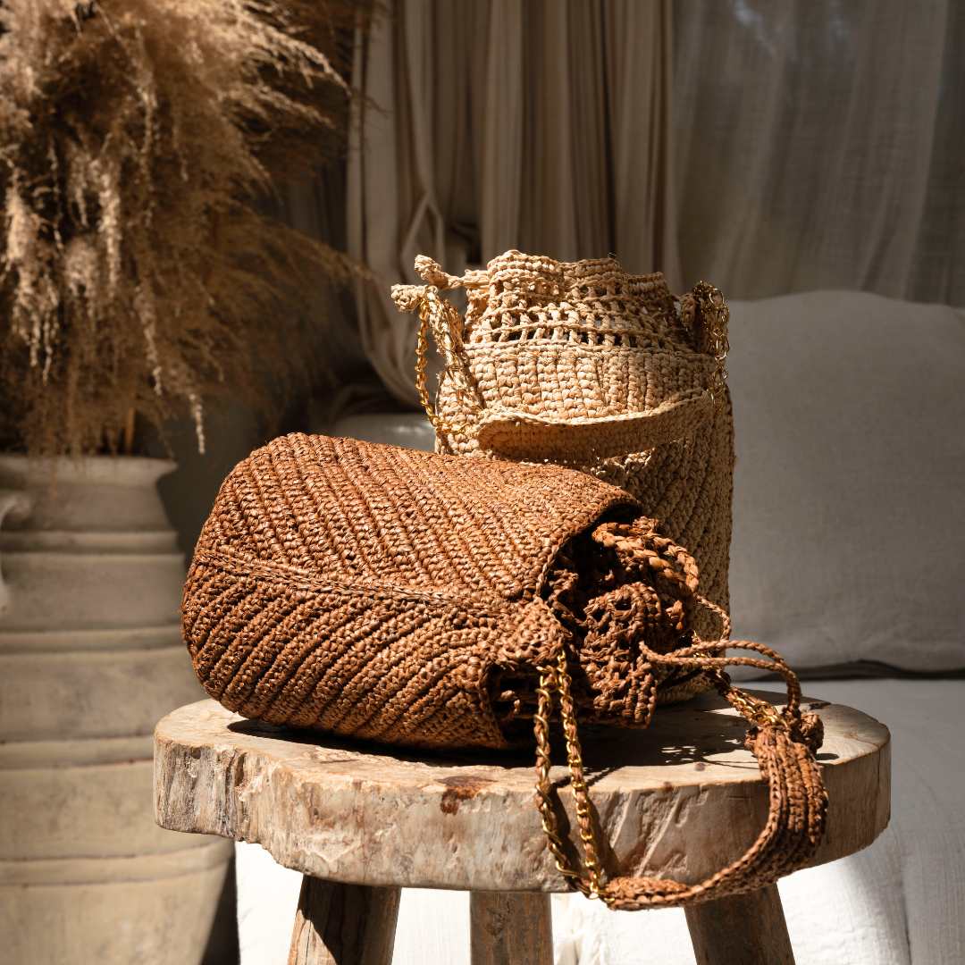 Buckety Raffia Bag