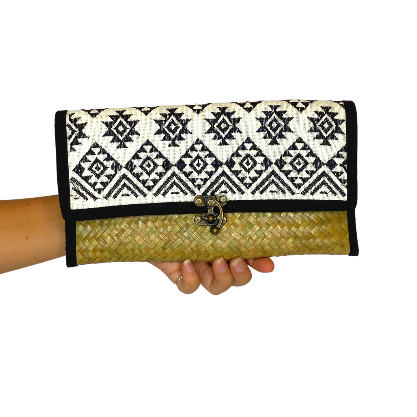 Diamond Rattan Embroidered Clutch - Thailand