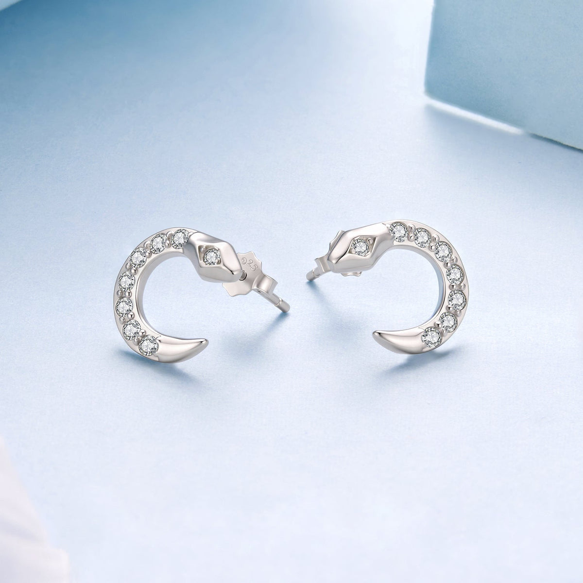 925 Sterling Silver White Gold Plated CZ Pavé 1.2*1.1cm Earrings for Women