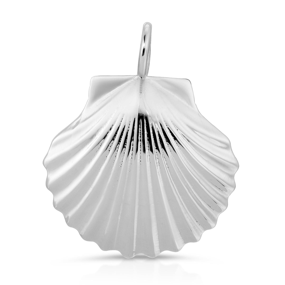 Shelly Pendant