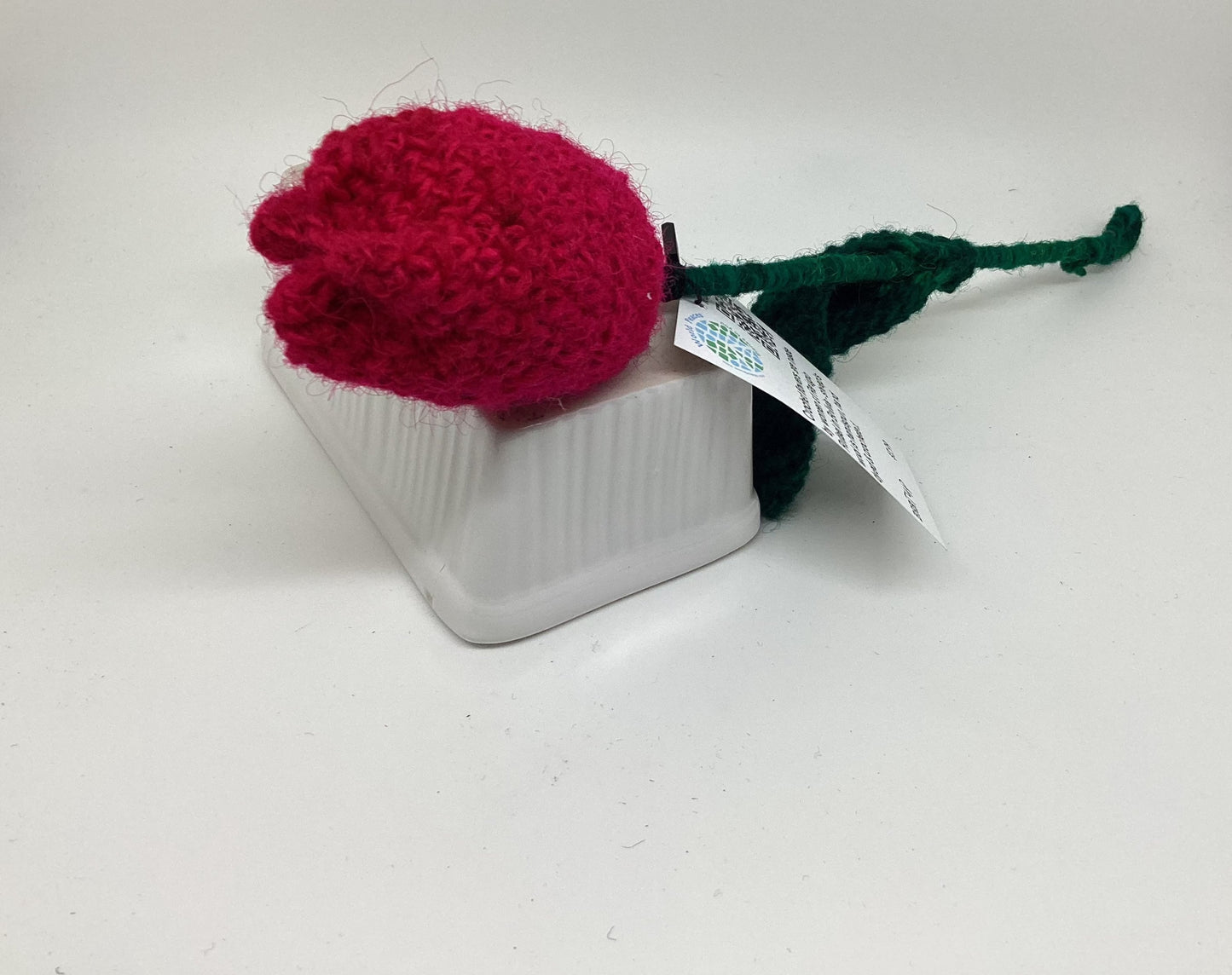 Handmade Fair Trade Wool Tulip – Eco-Friendly, Crocheted, Unique Floral Decoration - Osadia Concept Store