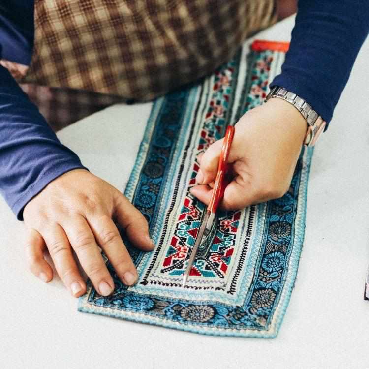 Embroidered Vintage Hmong Coin Purse - Thailand