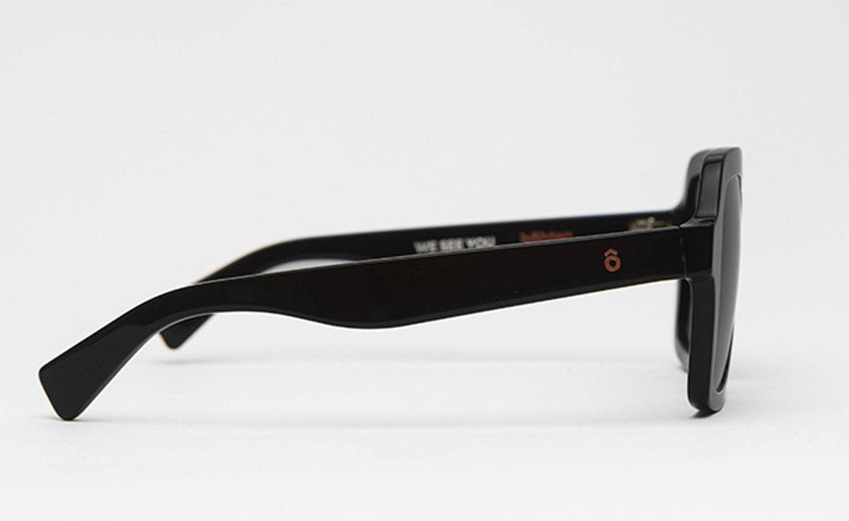 Manyara II Black Sun