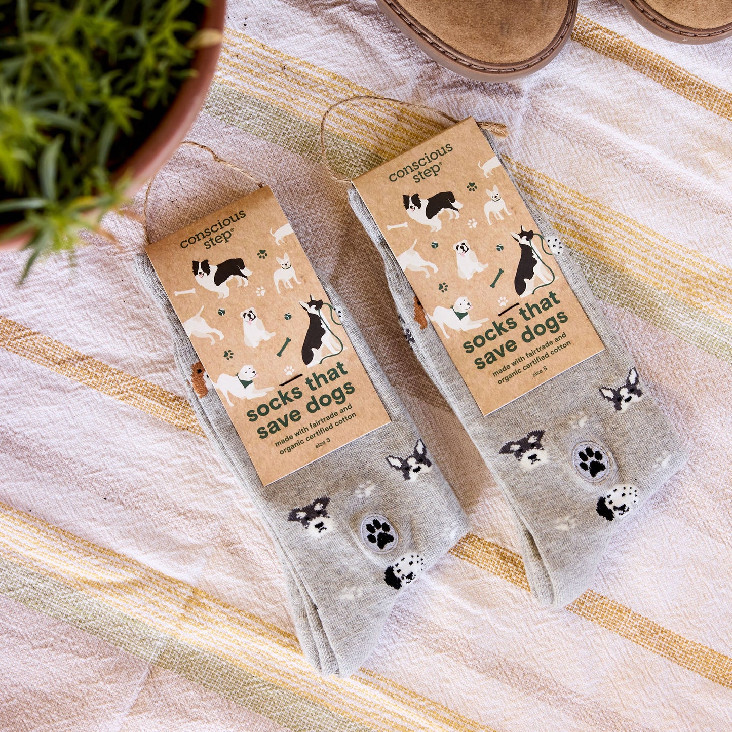 Socks that Save Dogs - Osadia Concept Store