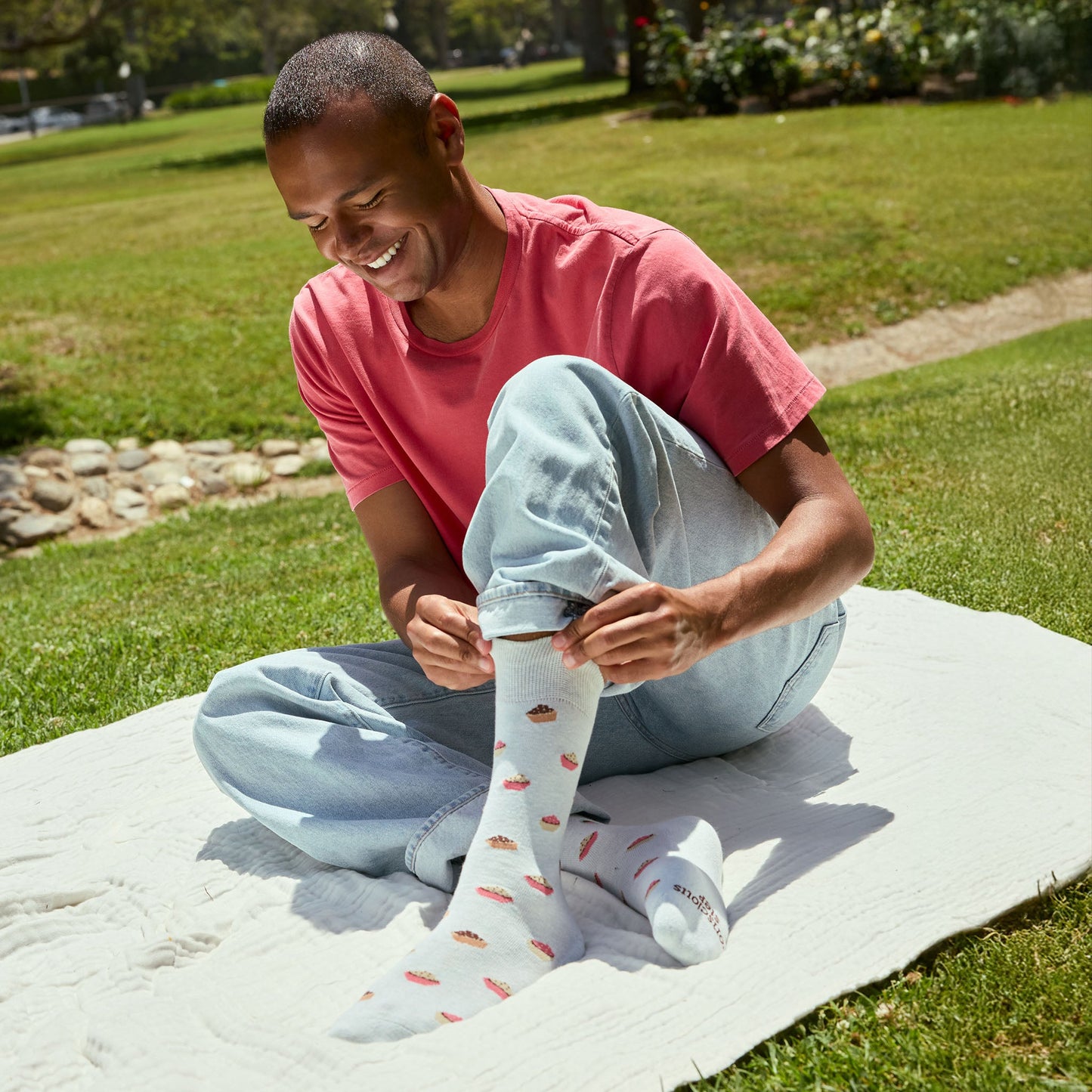 Socks that Provide Meals - Osadia Concept Store
