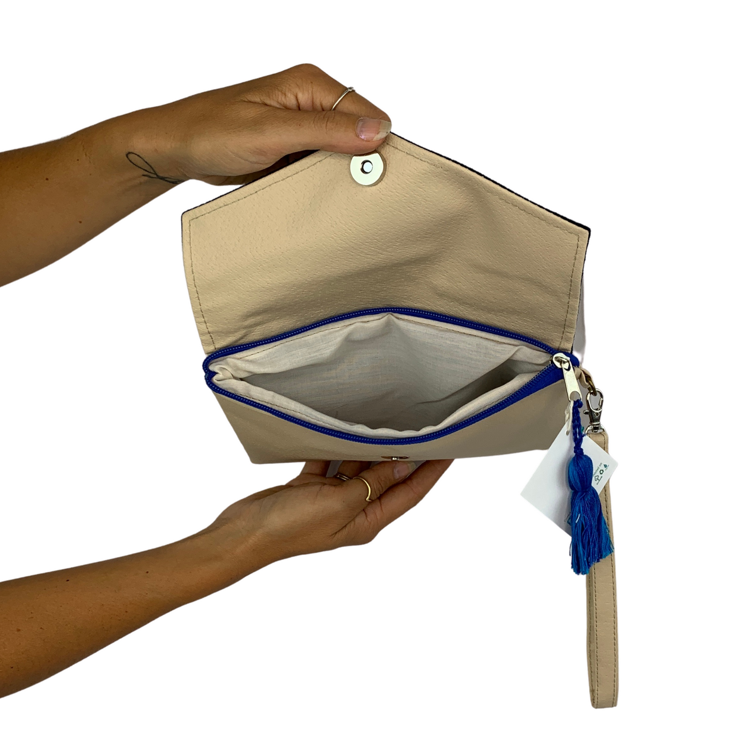 Oasis Vegan Leather Wristlet - Guatemala