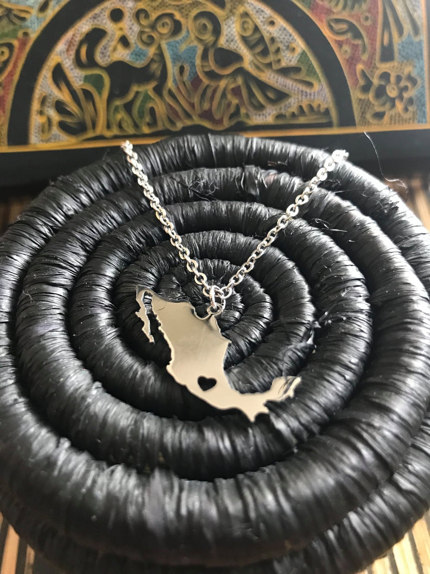 MEXICO NECKLACE