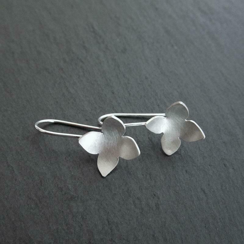 DOGWOOD EARRINGS - Osadia Concept Store