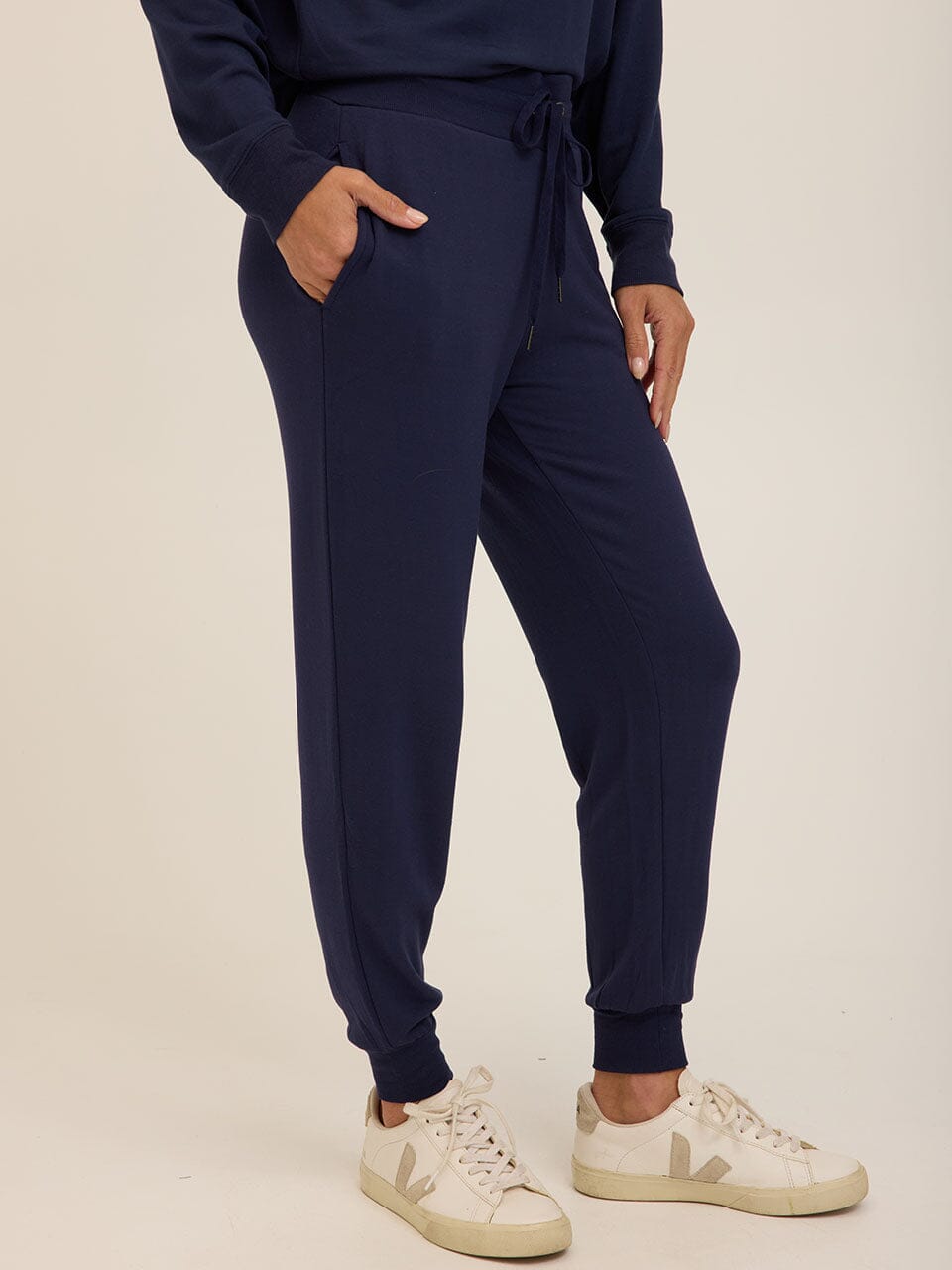 Connie Feather Fleece Jogger