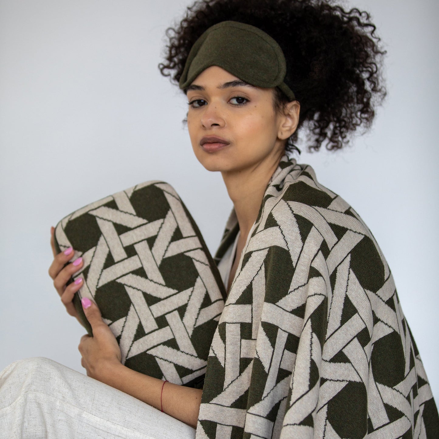 Riti Organic Cotton Travel Blanket and Eye Mask Set