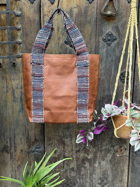 The Wanderer Tote - Brown Leather