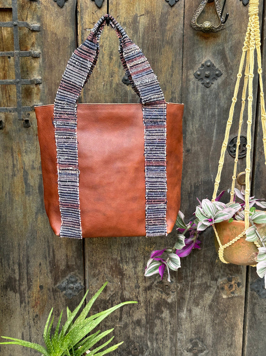 The Wanderer Tote - Whiskey Leather