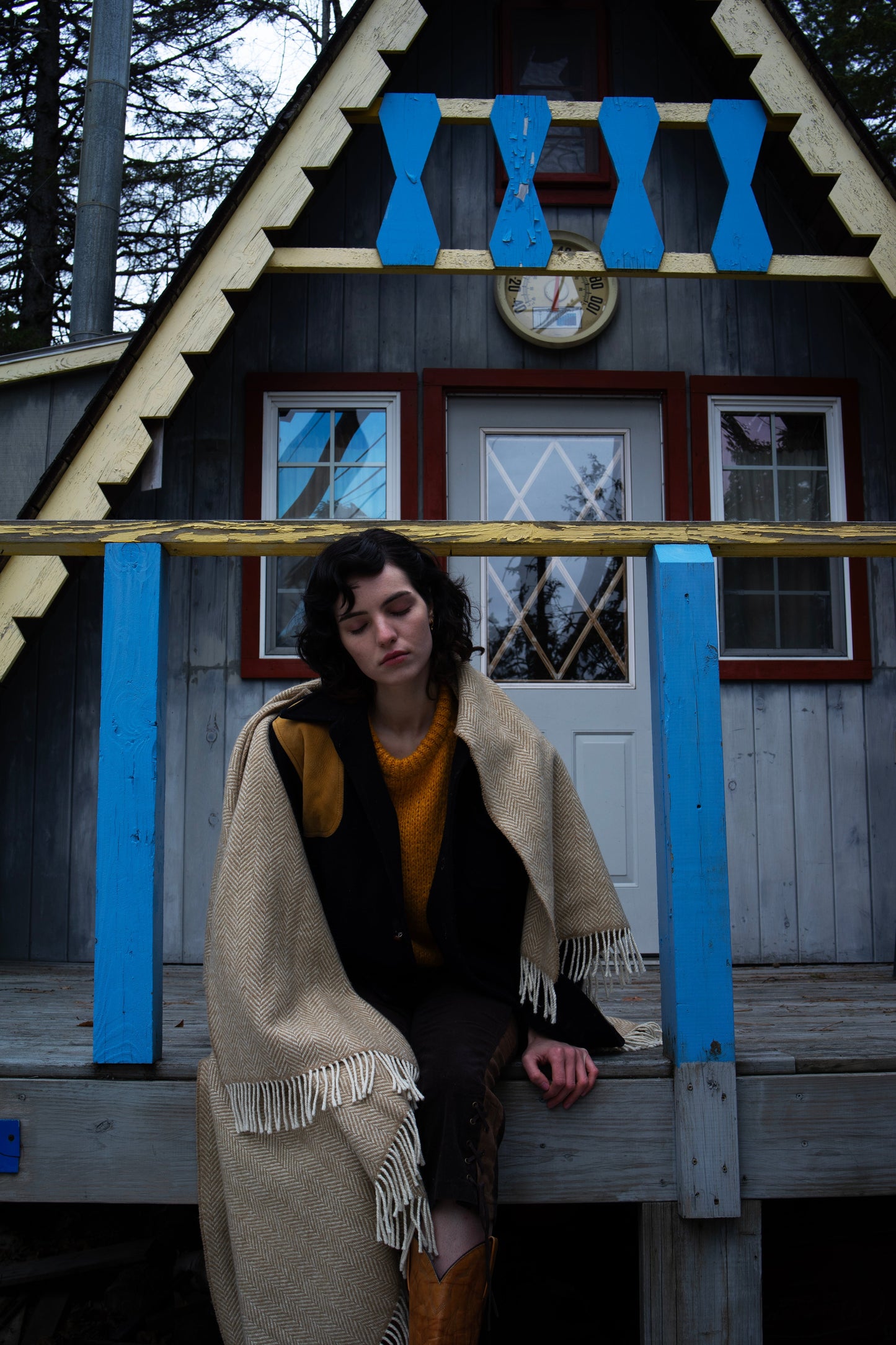 Herringbone w/ Cashmere Throws