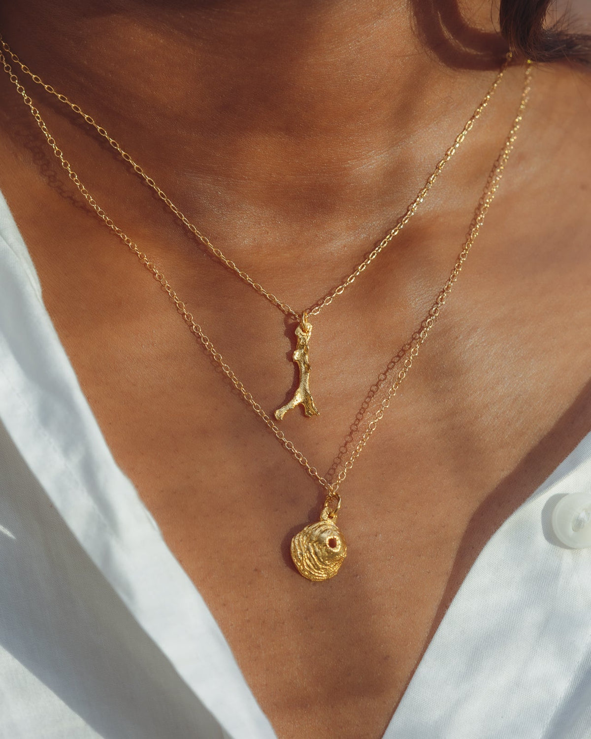 Key Hole Mini Necklace