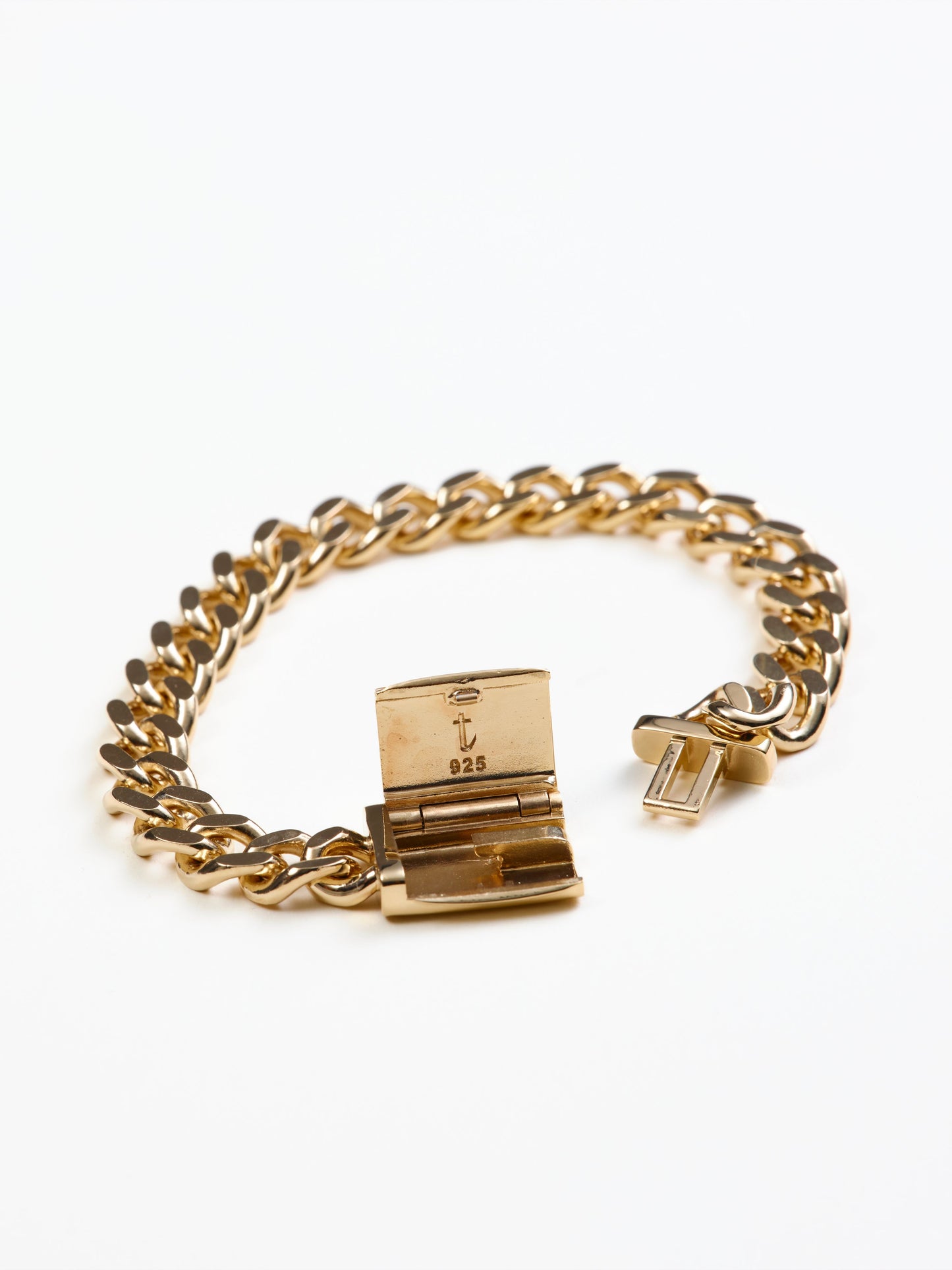 Ezra Oversized Curb Chain Bracelet