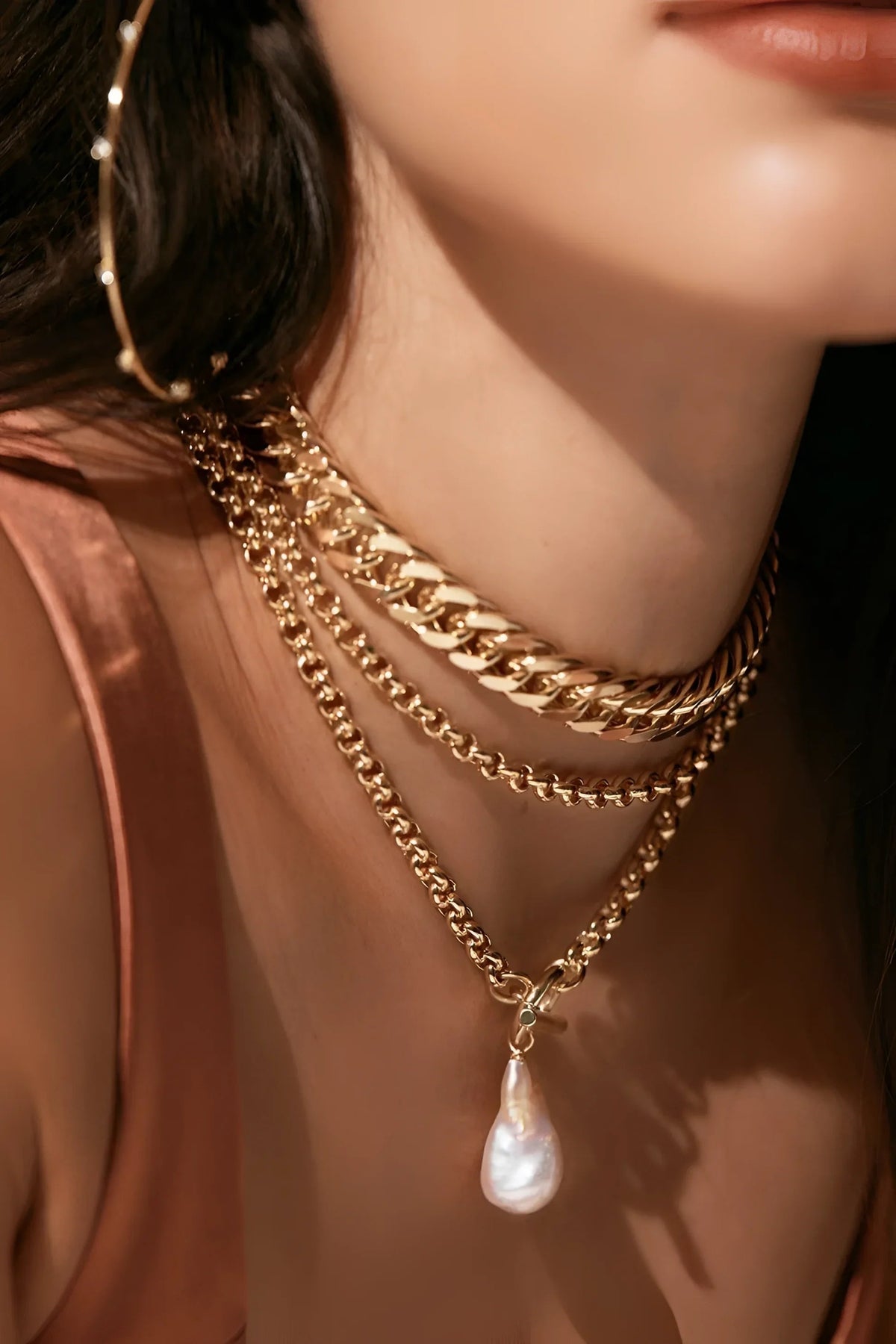 Micro Royal Toggle & Xl Baroque Pearl Pendant Necklace