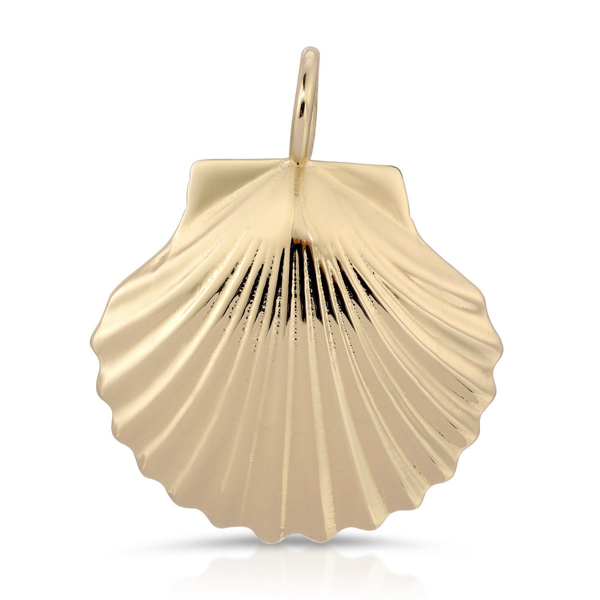 Shelly Pendant